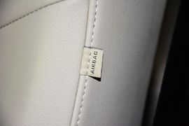 2015款斯柯达昕锐1.6L手动智选型