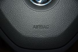 2015款斯柯达昕锐1.6L手动智选型