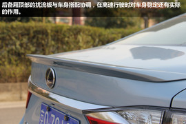 成都雷克萨斯ES300h试驾实拍