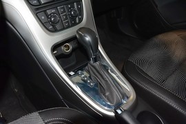 2014款别克英朗XT