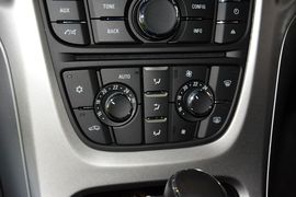 2014款别克英朗XT