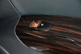 2013款起亚狮跑2.0L