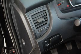 2013款起亚狮跑2.0L