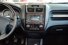 2013款起亚狮跑2.0L