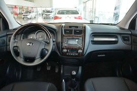 2013款起亚狮跑2.0L