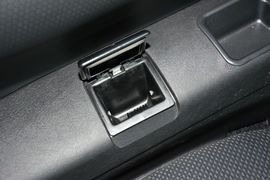 2011款江淮瑞风2.0L穿梭汽油舒适版HFC4GA3