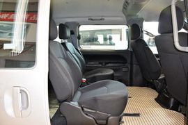 2011款江淮瑞风2.0L穿梭汽油舒适版HFC4GA3