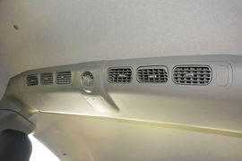 2011款江淮瑞风2.0L穿梭汽油舒适版HFC4GA3