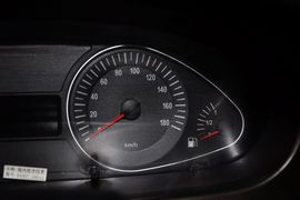 2011款江淮瑞风2.0L穿梭汽油舒适版HFC4GA3