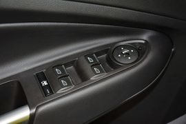 2015款福特翼虎2.0L