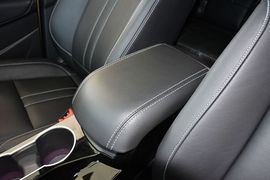 2015款福特翼虎2.0L