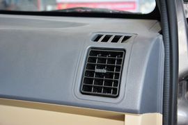 2014款北汽威旺306