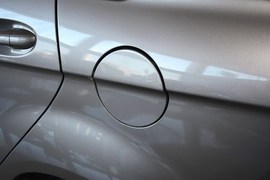 2015款绅宝D20三厢1.3L手动乐天版