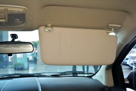 2015款绅宝D20三厢1.3L手动乐天版