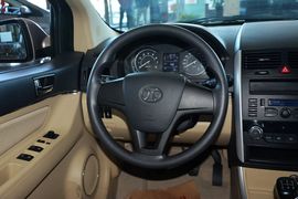 2015款绅宝D20三厢1.3L手动乐天版