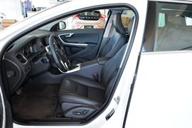 2015款沃尔沃V60