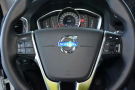 2015款沃尔沃V60