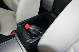 2015款马自达睿翼2.0L手自一体精英版
