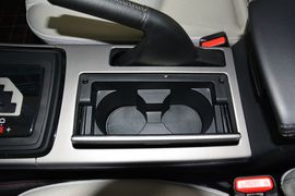2015款马自达睿翼2.0L手自一体精英版