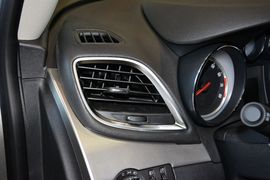 2015款别克昂科拉1.4T自动两驱都市精英型