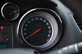 2015款别克昂科拉1.4T自动两驱都市精英型