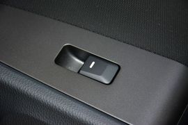 2015款起亚智跑2.0L自动两驱版GLS