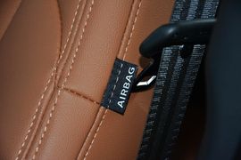 2015款起亚智跑2.0L自动两驱版GLS