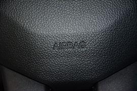 2015款起亚智跑2.0L自动两驱版GLS
