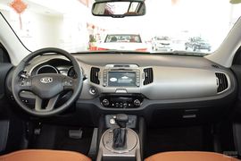2015款起亚智跑2.0L自动两驱版GLS