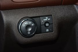 2014款别克昂科雷3.6L四驱智享旗舰型