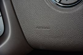 2014款别克昂科雷3.6L四驱智享旗舰型