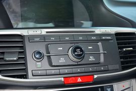 2014款本田雅阁2.0EX豪华版