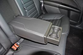 2013款福特蒙迪欧2.0L