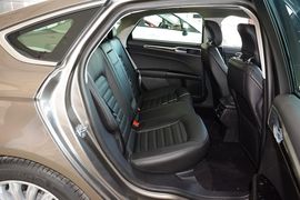 2013款福特蒙迪欧2.0L