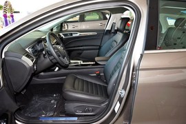 2013款福特蒙迪欧2.0L