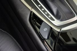2013款福特蒙迪欧2.0L