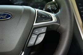 2013款福特蒙迪欧2.0L