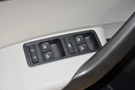 2015款斯柯达昕锐1.6L手动智选型