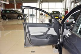 2015款斯柯达昕锐1.6L手动智选型