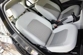 2015款斯柯达昕锐1.6L手动智选型