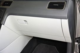 2015款斯柯达昕锐1.6L手动智选型