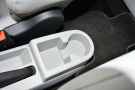 2015款斯柯达昕锐1.6L手动智选型