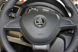 2015款斯柯达昕锐1.6L手动智选型