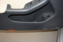 2014款大众速腾1.4TSI自动豪华型