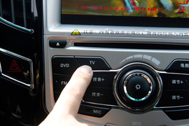 2015款比亚迪速锐外出试驾