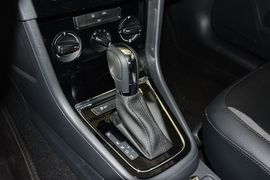 2014款大众宝来1.6L自动舒适型