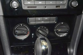 2014款大众宝来1.6L自动舒适型