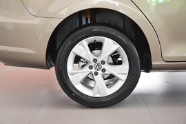 2014款大众宝来1.6L自动舒适型