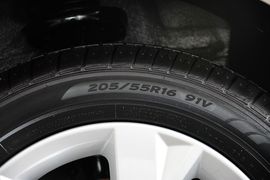 2014款大众宝来1.6L自动舒适型