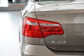 2014款大众宝来1.6L自动舒适型